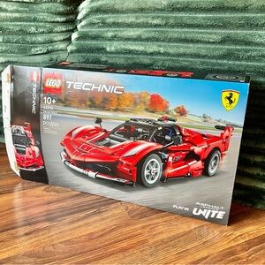 Lego Technic #42212 Ferrari EXTRA PIECES